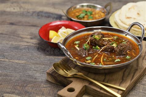  Nihari – En Krämfärgad Dröm Av Smula Och Långsamkokta Aromer!